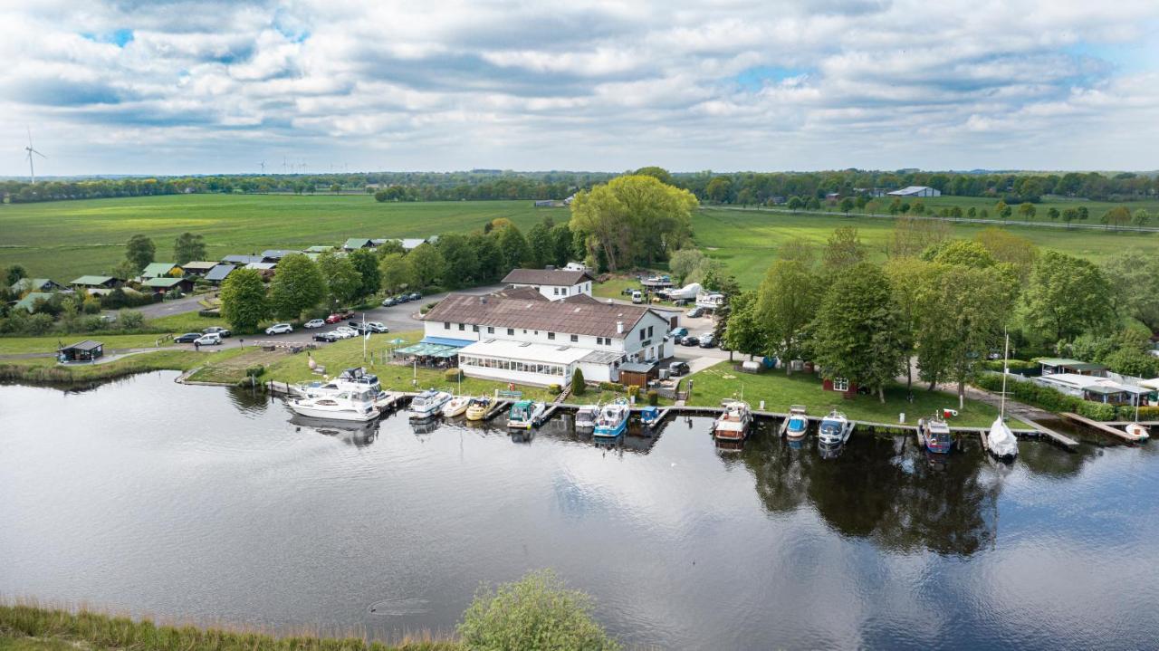 Zum Alten Faehrhaus - Bed & Breakfast Wrohm Zewnętrze zdjęcie