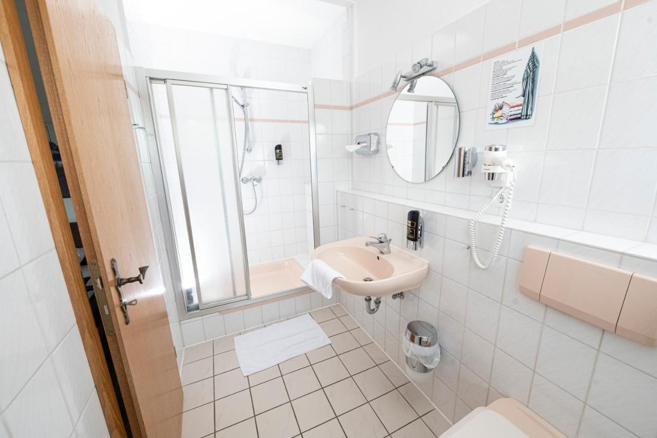 Zum Alten Faehrhaus - Bed & Breakfast Wrohm Zewnętrze zdjęcie